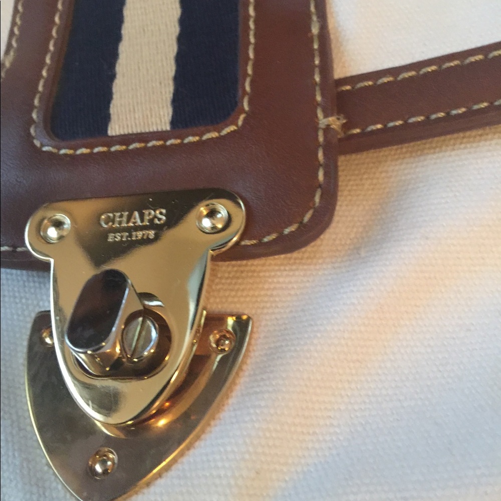 👜 Chaps Purse 👜 - Picture 5 of 5